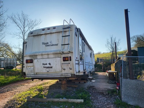 American trailer - american,